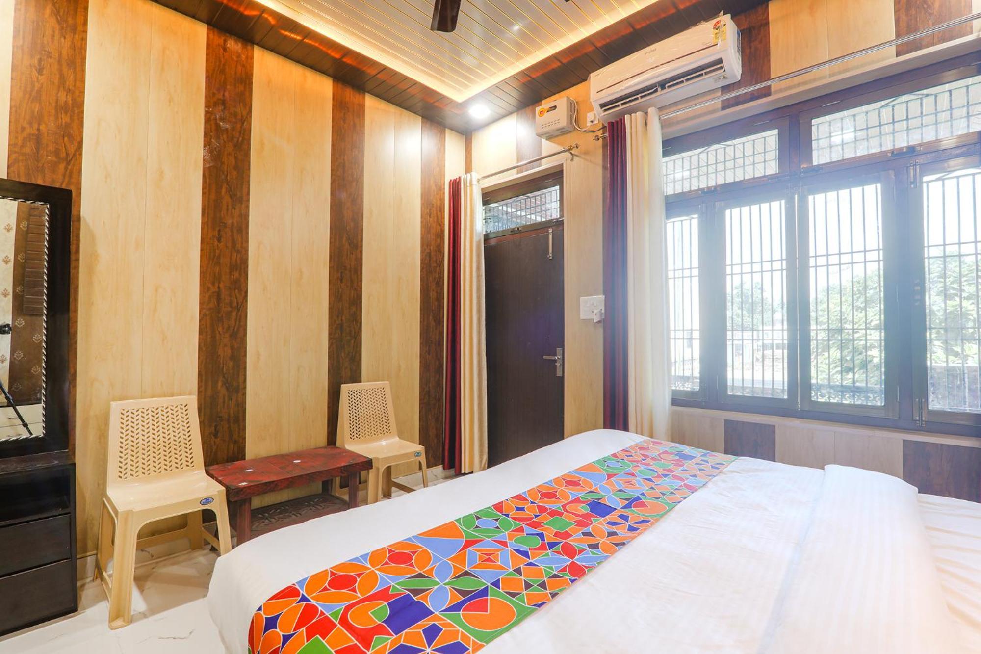 Fabhotel Uma Yugul Ayodhya Buitenkant foto