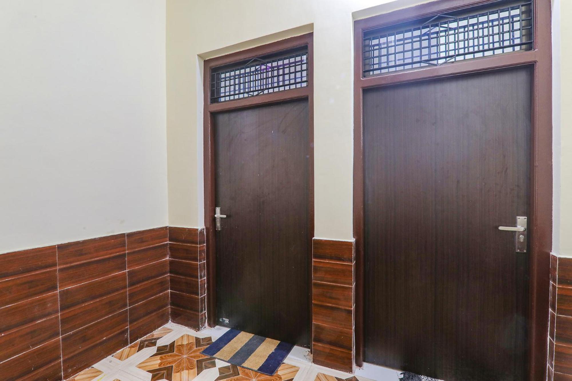 Fabhotel Uma Yugul Ayodhya Buitenkant foto